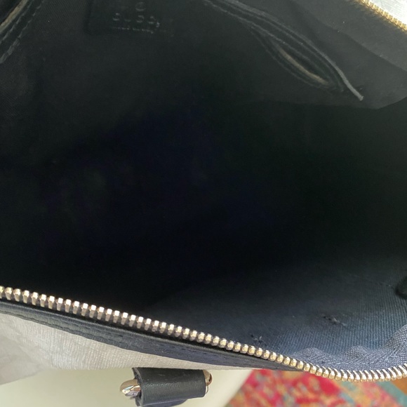 **SOLD** Gucci Joy Boston Bag Medium - Picture 11 of 16